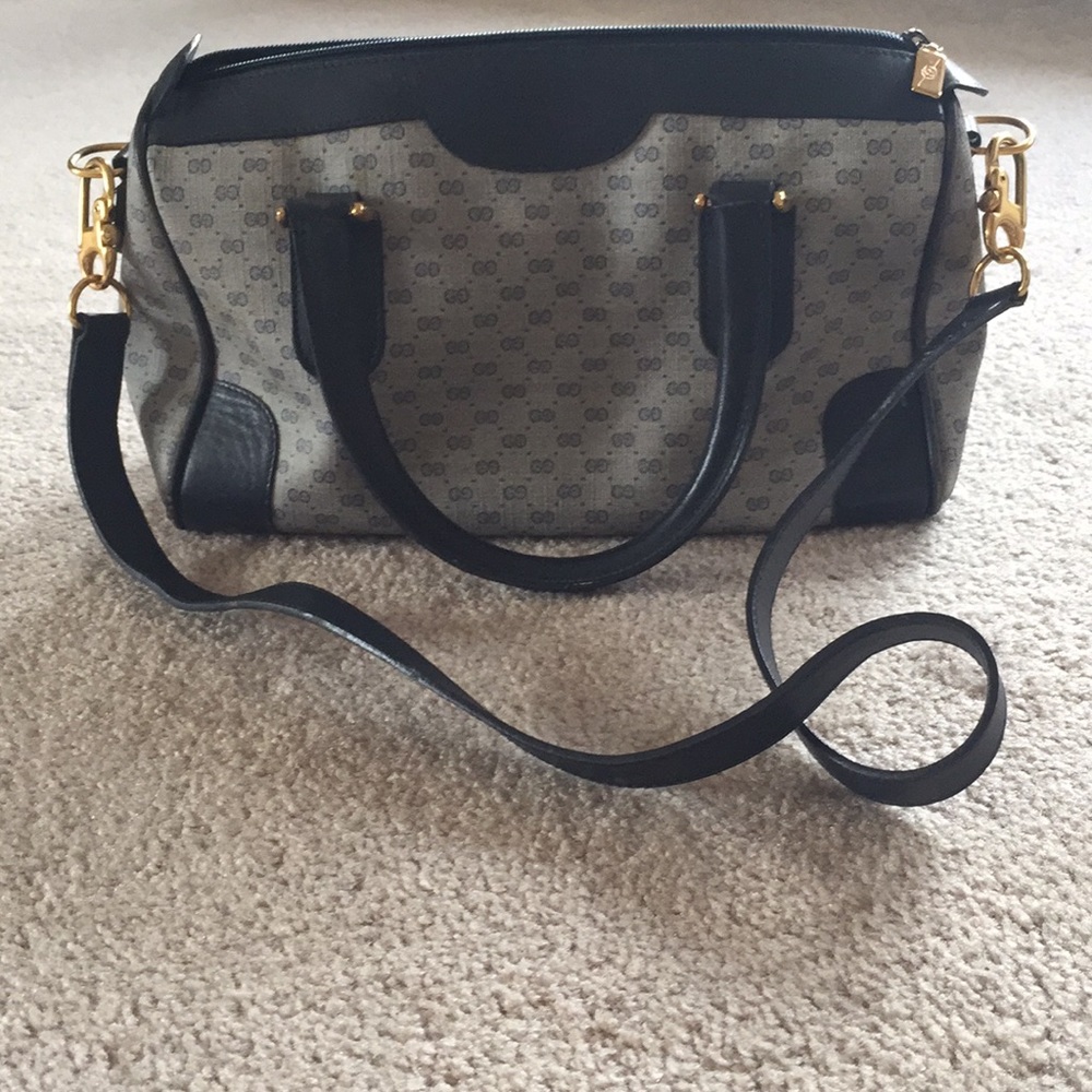 Vintage Gucci handbag